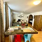 U Zeleneho Jalovce Апартаменты Прага